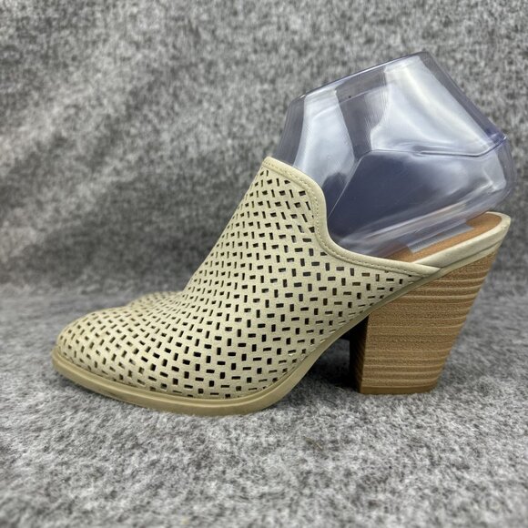 ✅Womens 7 DV Dolce Vita Mule Beige Perforated Suede Pointed Toe Heels 3.5" Heel - Picture 8 of 12